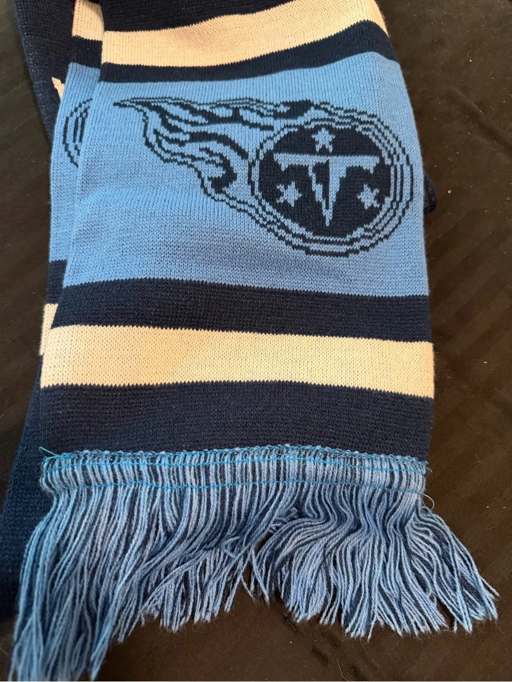 Forever Collectibles Tennessee Titans Navy and White Scarf